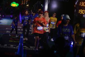 BIB: 3348, 130, 190
                            <button type="button" onclick="openModal(26275273)" class="btn btn-primary btn-sm float-right btn-popup" data-toggle="modal" data-target=".modal-high-quality">
                        <i class="fas fa-shopping-cart"></i> Add to Cart
                    </button>
                                            <button type="button" onclick="isThisMe(26275273, true)" class="btn btn-success btn-sm float-right btn-popup btn-isme hidden" data-toggle="tooltip" data-placement="bottom" title="นี่คือรูปของคุณใช่ไหม คลิกที่นี่เพื่อเอาเข้าอัลบั้ม">
                        <i class="fas fa-plus"></i> Add to album
                    </button>
                    <button type="button" onclick="isThisMe(26275273, false)" class="btn btn-warning btn-sm float-right btn-popup btn-isnotme hidden">
                        <i class="fas fa-ban"></i> Remove from album
                    </button>